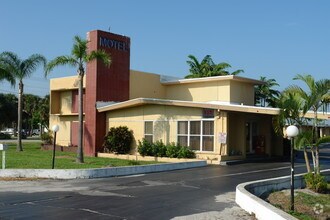 Hospitality in Fort Pierce, FL for sale Primary Photo- Image 1 of 1