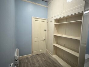 30-31 Bridge St, Thorne to rent Interior Photo- Image 1 of 6