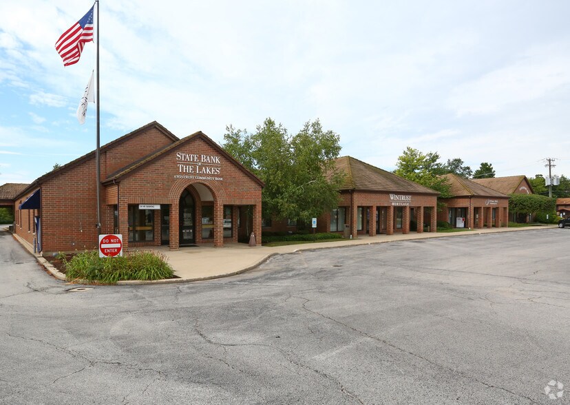 2031 E Grand Ave, Lindenhurst 60046 UK