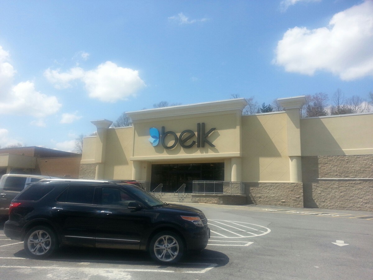 1 Claypool Hill Mall, Cedar Bluff 24609 UK
