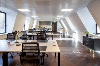 28-29 Threadneedle St, London to rent Interior Photo- Image 1 of 4