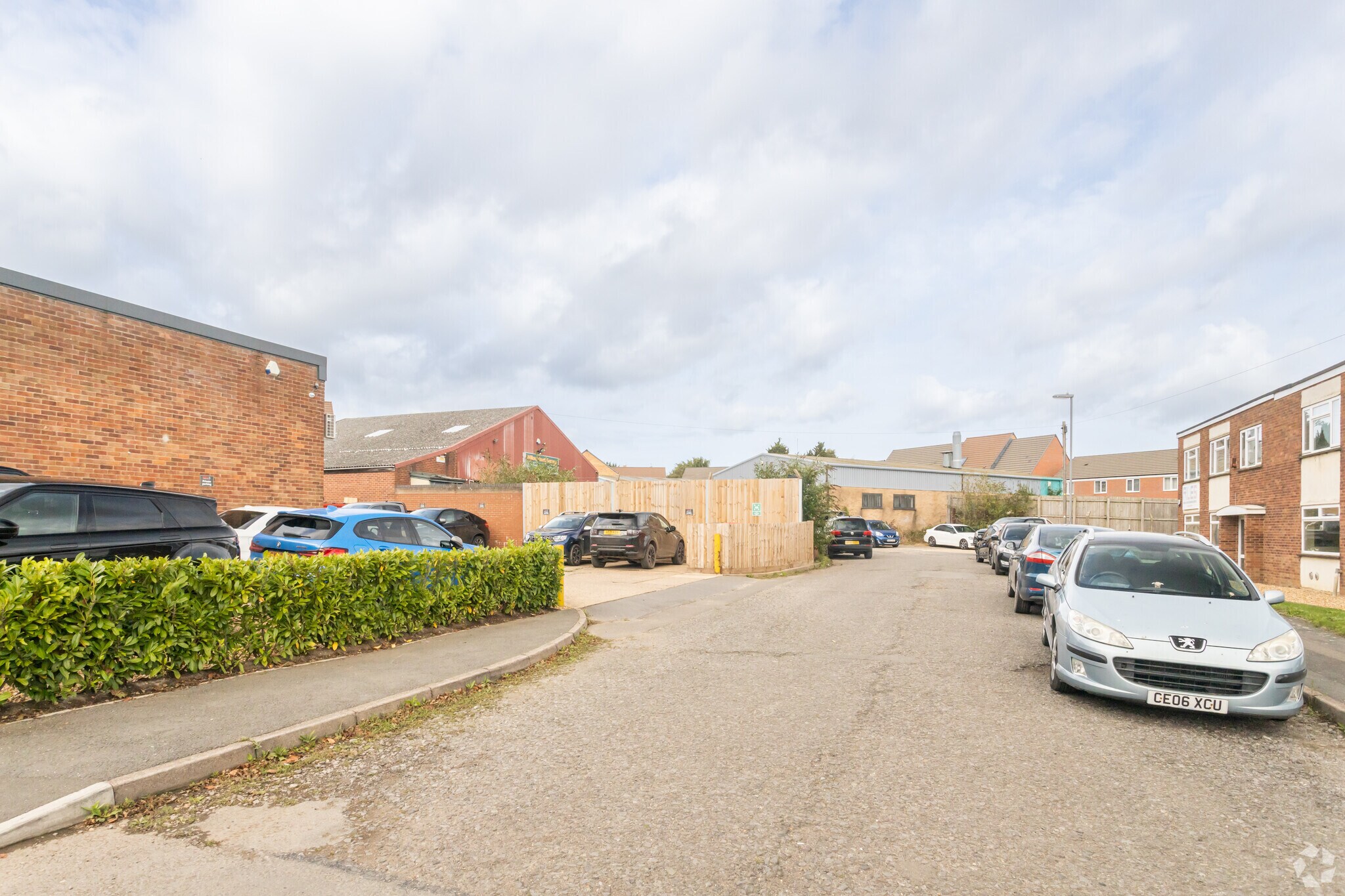 1-3 Willow Rd, Yaxley for sale Primary Photo- Image 1 of 2
