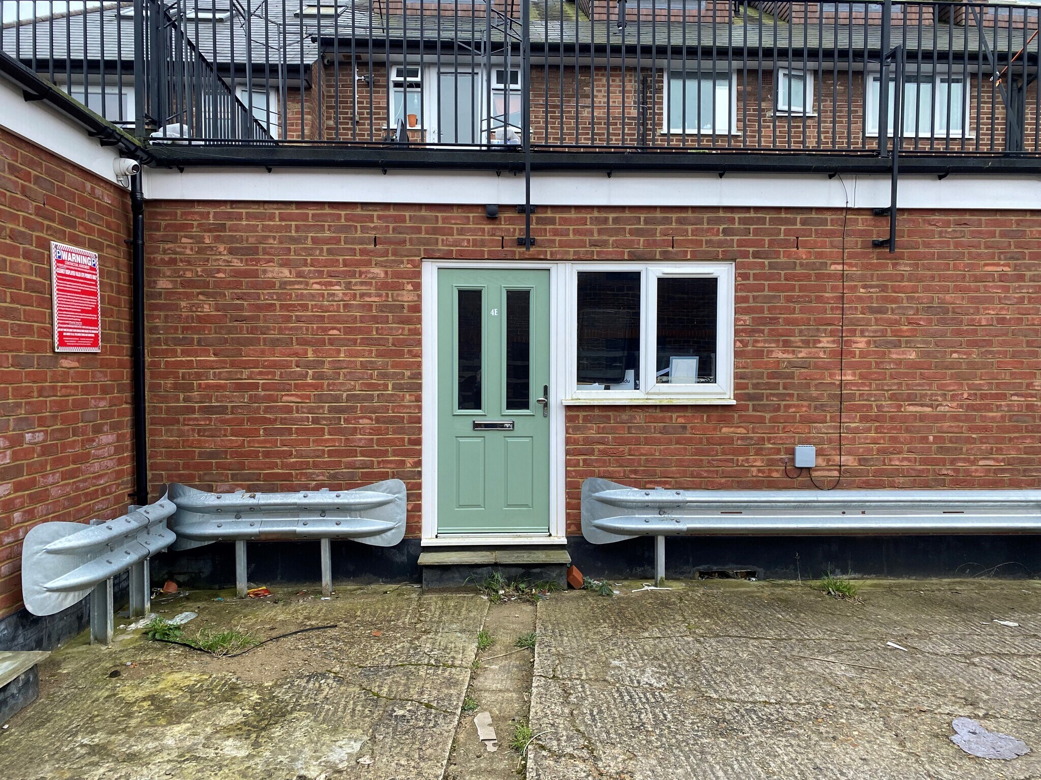 1-5 The Parade, Tadworth for sale Building Photo- Image 1 of 1