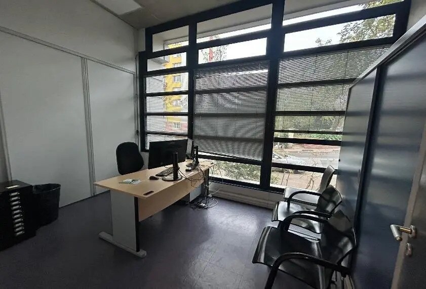 19 Rue De Joly, Créteil to rent - Building Photo - Image 2 of 9