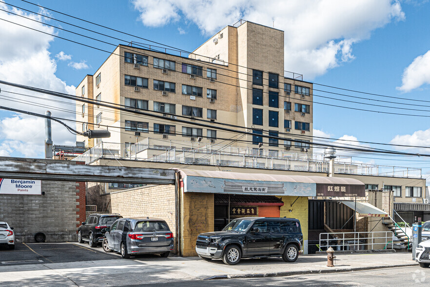 33-70 Prince St, Flushing, NY for sale - Primary Photo - Image 1 of 6