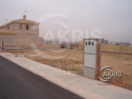 Zona Mocejón portfolio of 3 properties for sale on LoopNet.co.uk Building Photo- Image 1 of 6