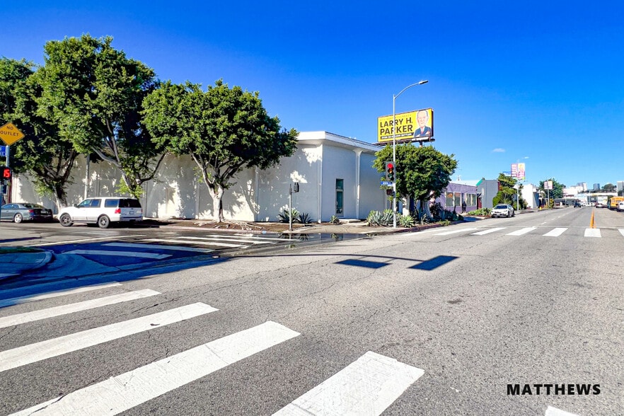 2683 S La Cienega Blvd, Los Angeles, CA to rent - Building Photo - Image 1 of 3