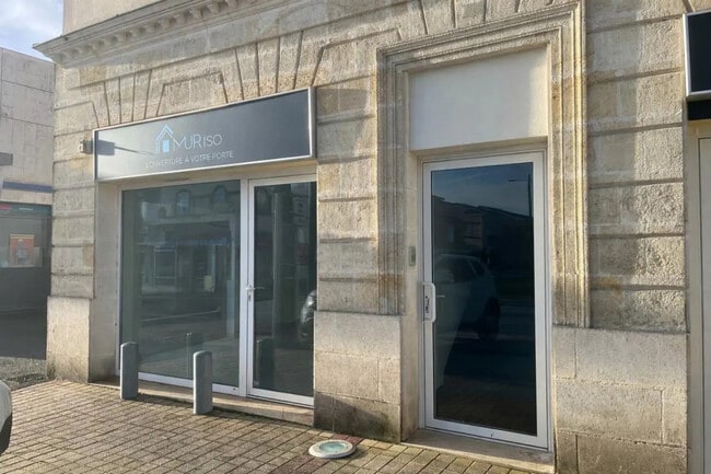 Location Commerce 47 m²