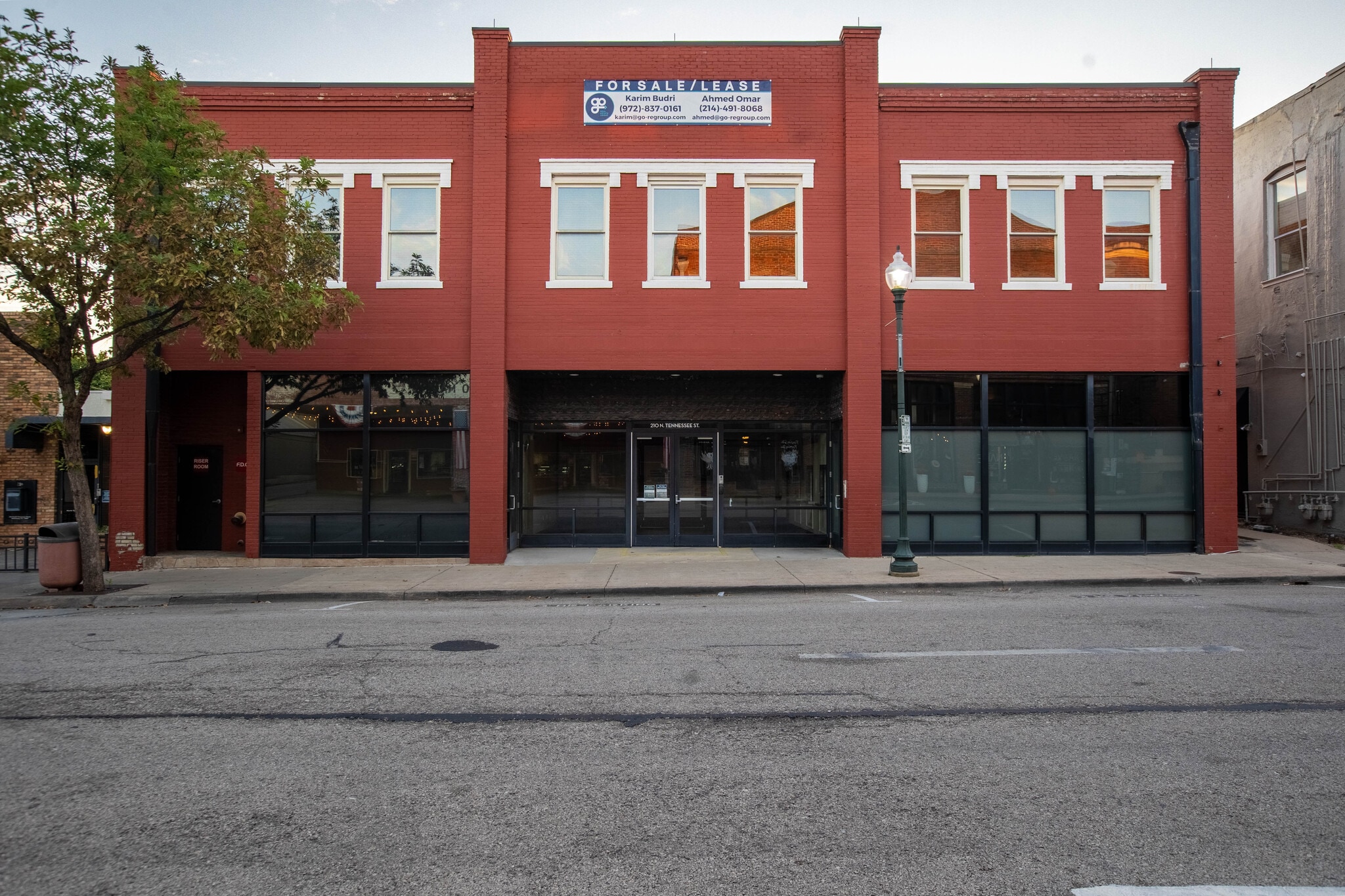 210 N Tennessee St, McKinney, TX to rent Interior Photo- Image 1 of 76