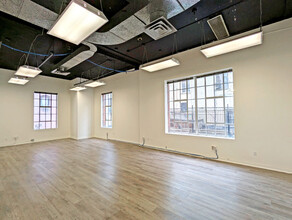 440 Hastings St W, Vancouver, BC for rent Building Photo- Image 1 of 3