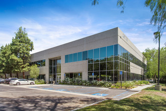 26775 Malibu Hills Rd, Calabasas, CA for sale Primary Photo- Image 1 of 1