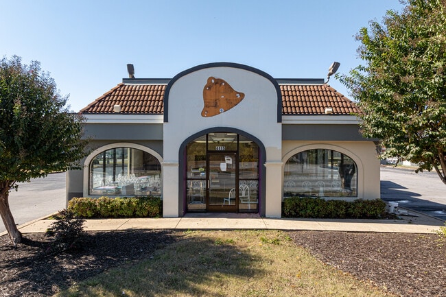 More details for 4115 Rossville Blvd, Chattanooga, TN - Retail for Auction