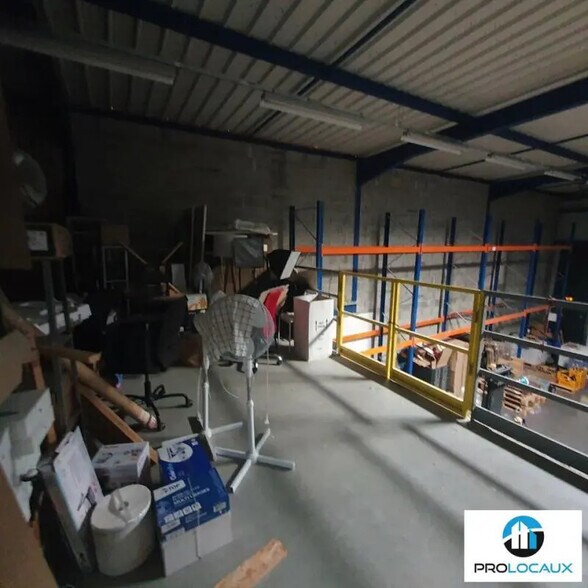 Light Industrial in Échirolles to rent - Building Photo - Image 3 of 13