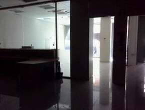 Retail in El Vendrell, Tarragona to rent Interior Photo- Image 1 of 2