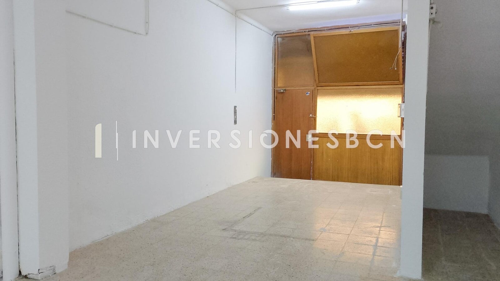 Sabadell, BAR 08202 - - - Interior Photo - Image 2 of 7