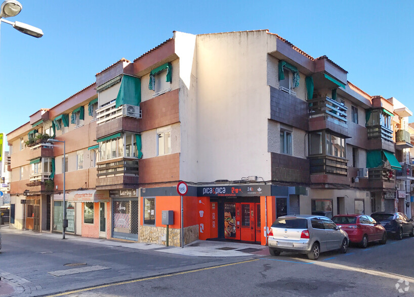 Calle Gran Vía, 26, Majadahonda, Madrid for sale - Building Photo - Image 3 of 4