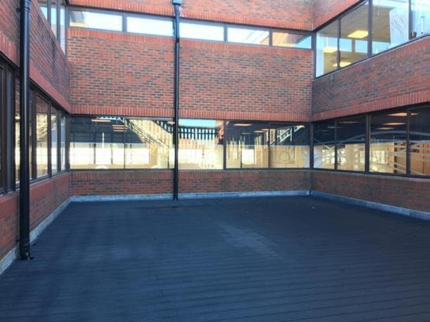 91-99 High St, Banstead to rent - Interior Photo - Image 3 of 20