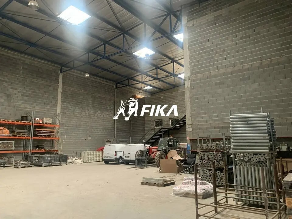 Office in Cugnaux for sale Primary Photo- Image 1 of 13