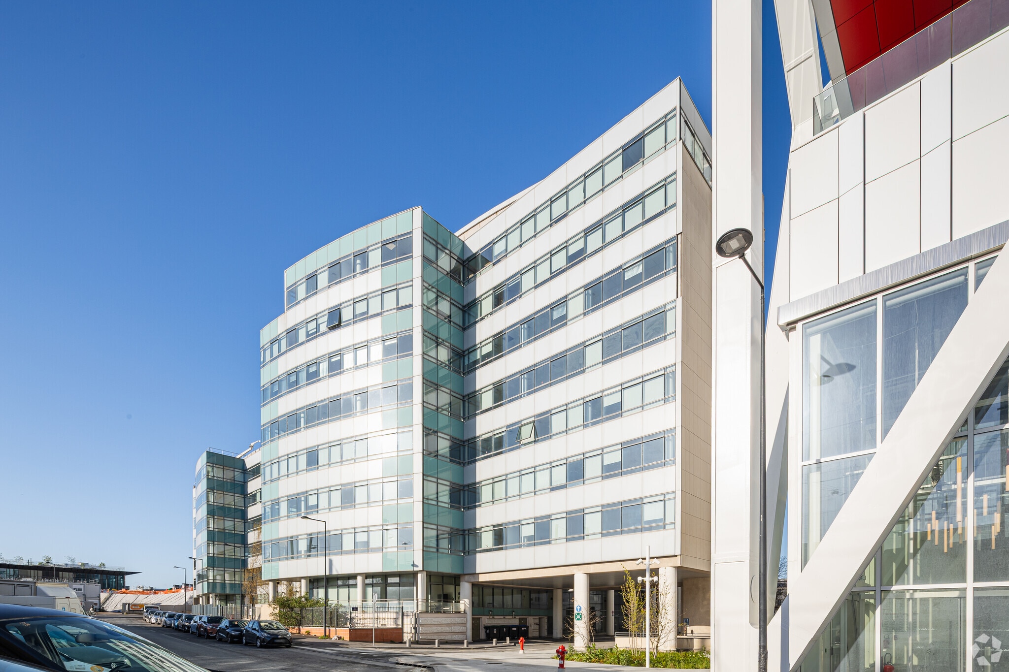 5-9 Rue Pleyel, Saint-Denis to rent Primary Photo- Image 1 of 6