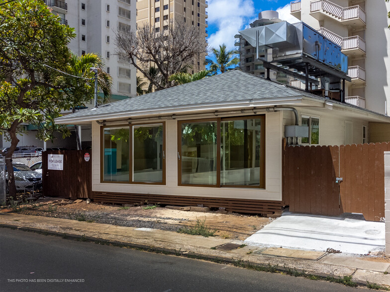 2443 Prince Edward St, Honolulu, HI for rent - Building Photo - Image 3 of 9