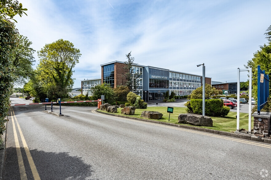Chorley New Rd, Bolton to rent - Building Photo - Image 2 of 3
