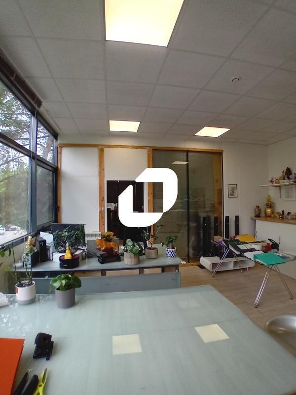 Office in Lognes for sale Interior Photo- Image 1 of 4