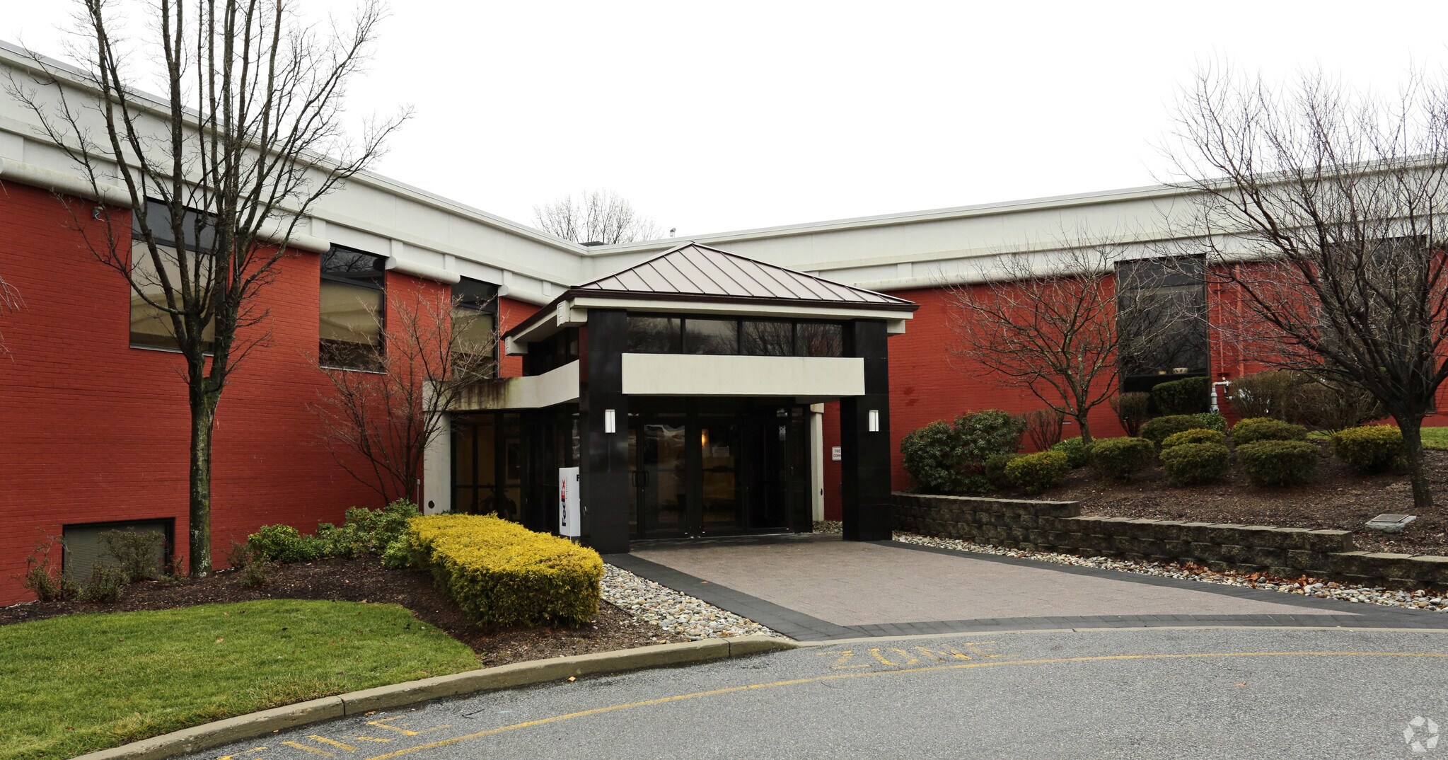 85 Chestnut Ridge Rd, Montvale, NJ to rent Primary Photo- Image 1 of 9