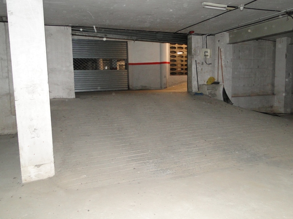 Granollers, BAR 08401 - Unit - -  - Interior Photo - Image 2 of 8