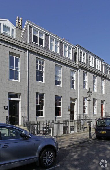 10 Bon Accord Sq, Aberdeen for sale - Primary Photo - Image 1 of 1