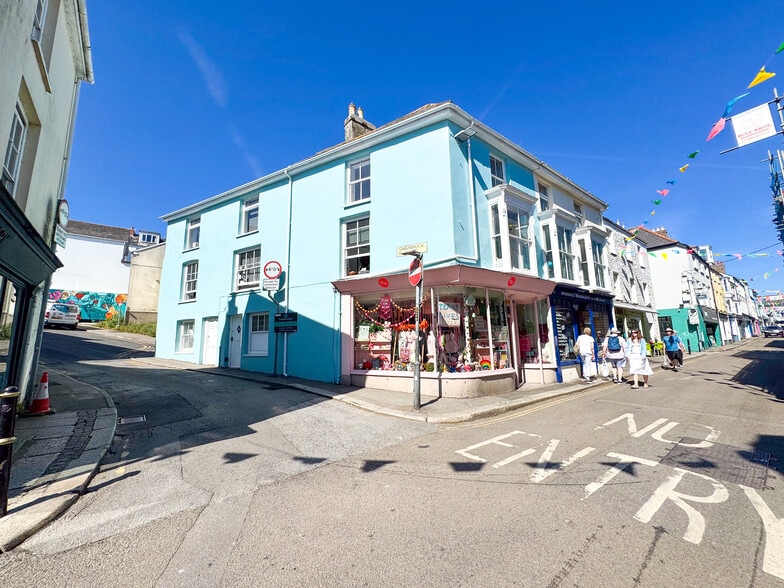 40 Arwenack St, Falmouth to rent - Building Photo - Image 2 of 4