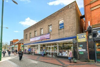 69 Main St, Nottingham for rent Building Photo- Image 1 of 2