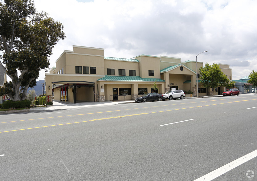 2626 Foothill Blvd, La Crescenta, CA for rent - Building Photo - Image 1 of 11