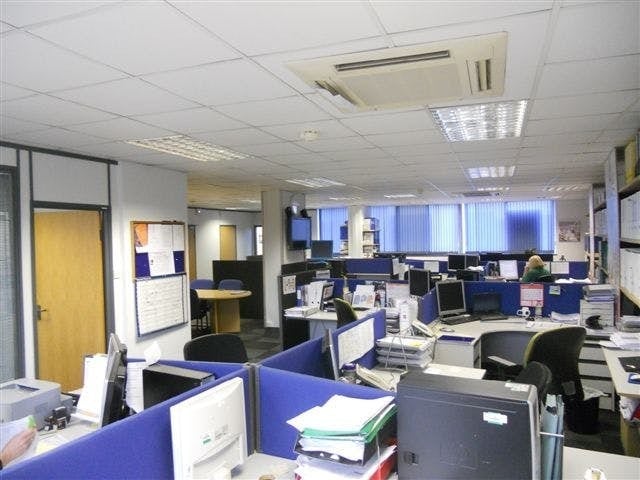 51-53 Church Rd, Ashford to rent - Building Photo - Image 3 of 9