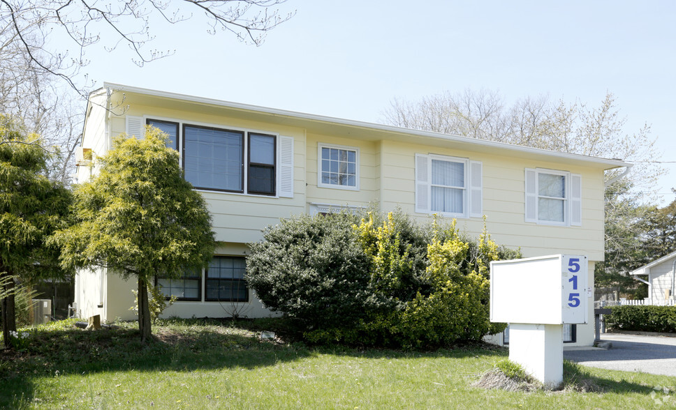 515 Lakehurst Rd, Toms River, NJ for sale - Primary Photo - Image 1 of 1