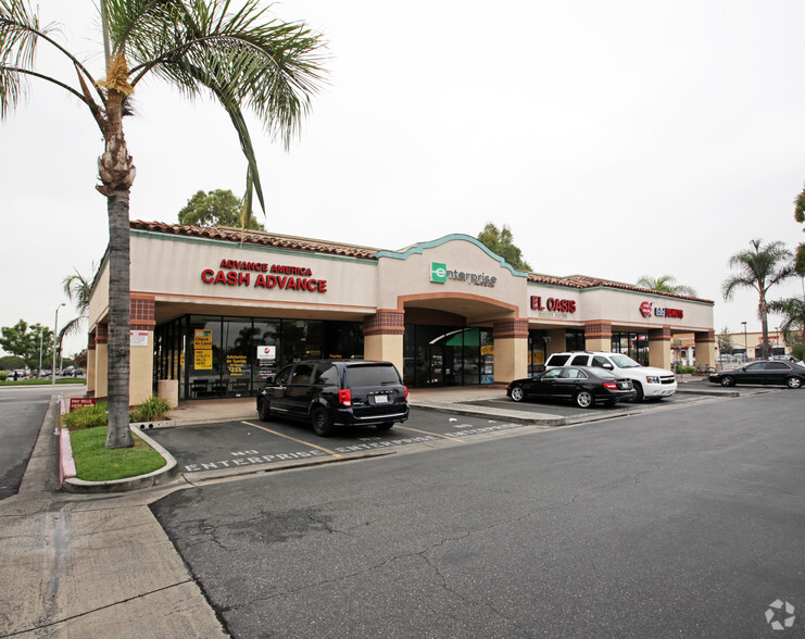 9308-9350 Whittier Blvd, Pico Rivera, CA for rent - Primary Photo - Image 2 of 4