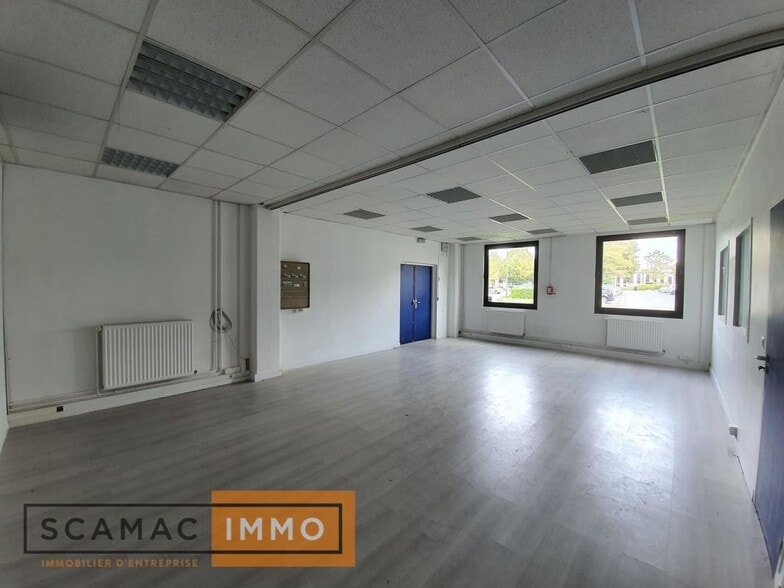 Industrial in Villebon-sur-Yvette to rent - Interior Photo - Image 3 of 6