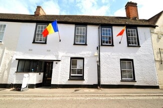 More details for 44 High St, Bagshot - Office for Sale