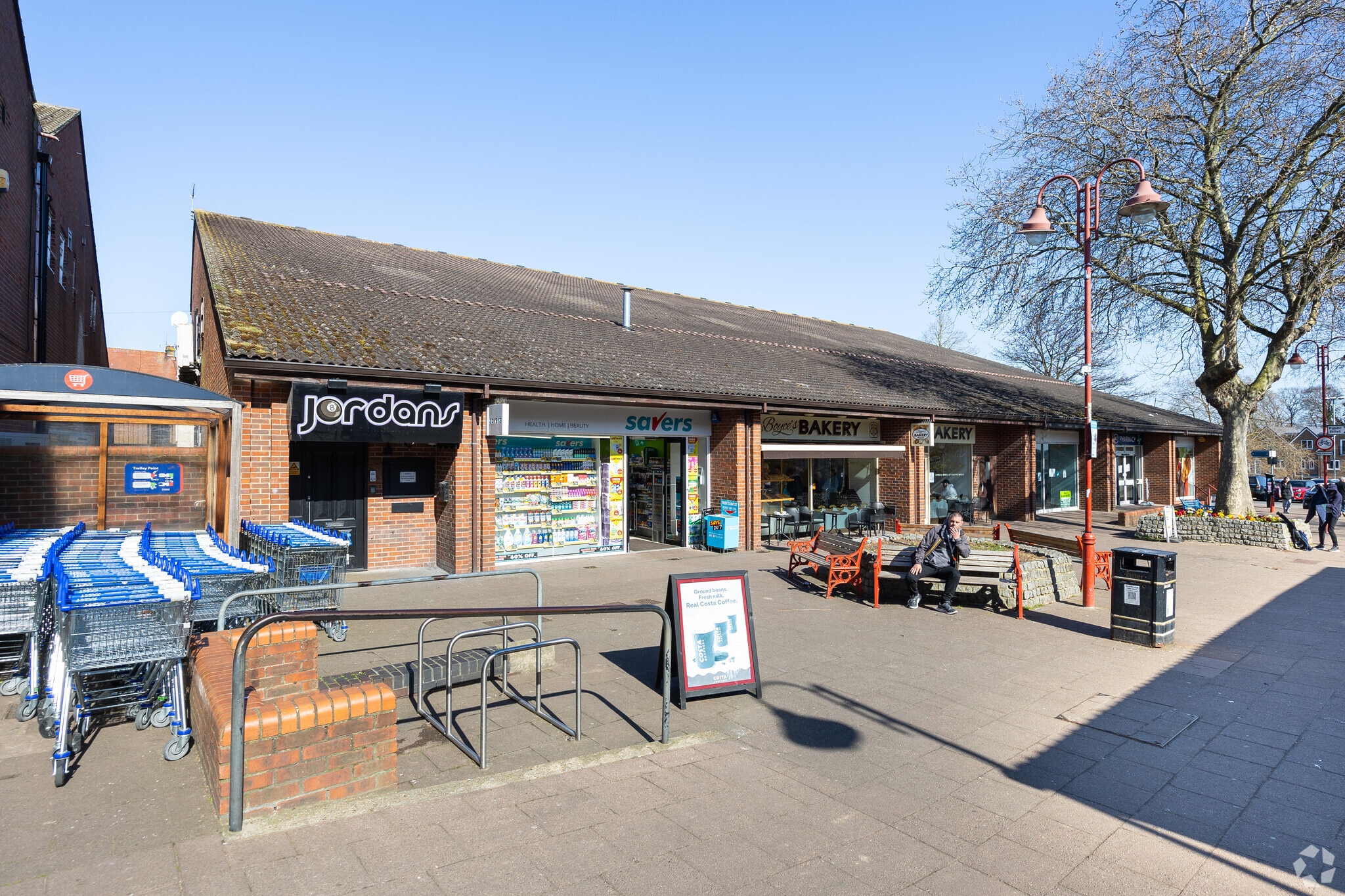 1-10 Rainham Rd, Gillingham to rent Primary Photo- Image 1 of 5