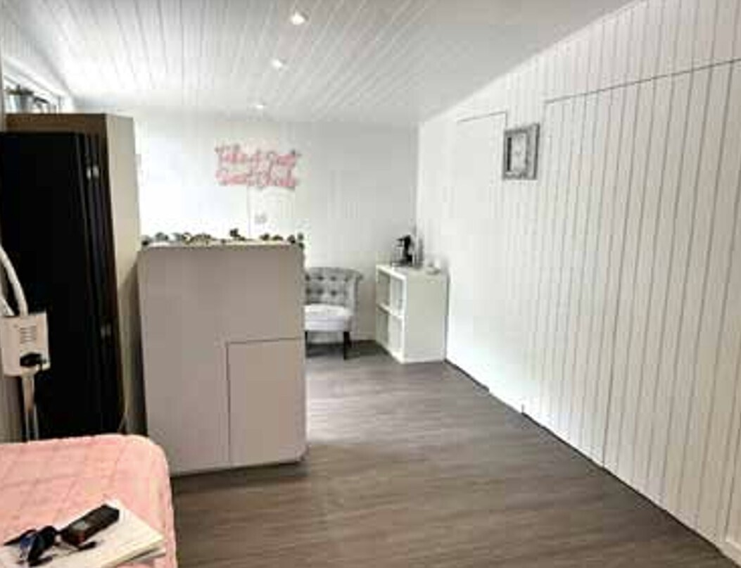 Stockbridge Rd, Romsey to rent Interior Photo- Image 1 of 3