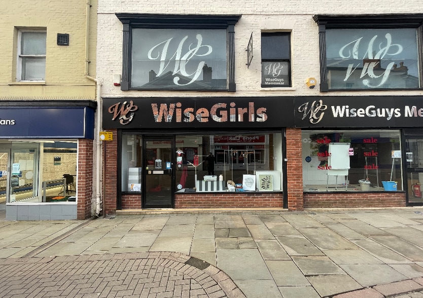 7-8 Cheapside, Melton Mowbray for sale - Building Photo - Image 1 of 1