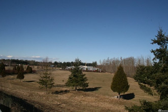 2104 Buchanan Loop, Ferndale, WA for sale Primary Photo- Image 1 of 6