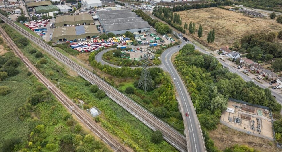 Purfleet Industrial Access Rd, South Ockendon for sale - Aerial - Image 2 of 4