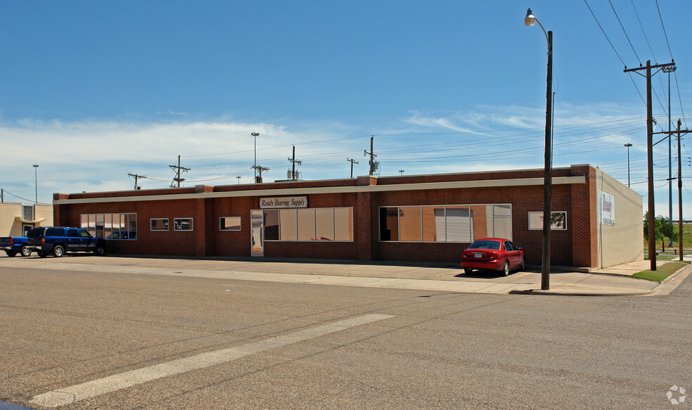 1615 Avenue F, Lubbock, TX for sale - Primary Photo - Image 2 of 12