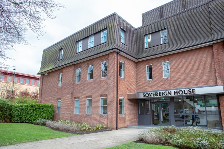 232-240 Stockport Rd, Cheadle to rent - Building Photo - Image 1 of 9