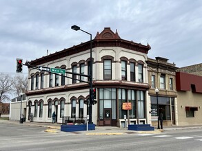 201 N Main St, Crookston, MN for rent Building Photo- Image 1 of 7