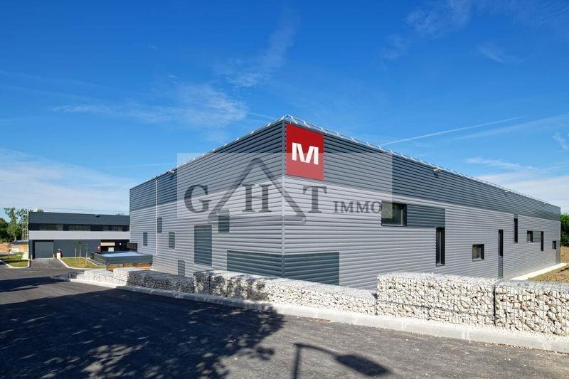 Industrial in Aulnay-sous-Bois to rent - Building Photo - Image 2 of 4
