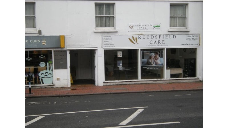 80 High St, Egham to rent - Building Photo - Image 2 of 2