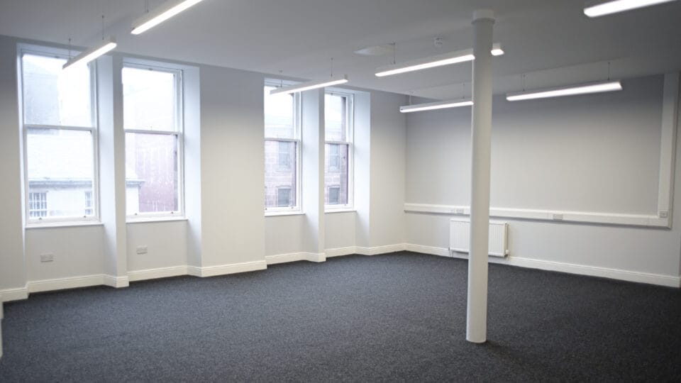 13 Bath St, Glasgow, GLG G2 1HY - Unit 3 - - Interior Photo - Image 1 of 7