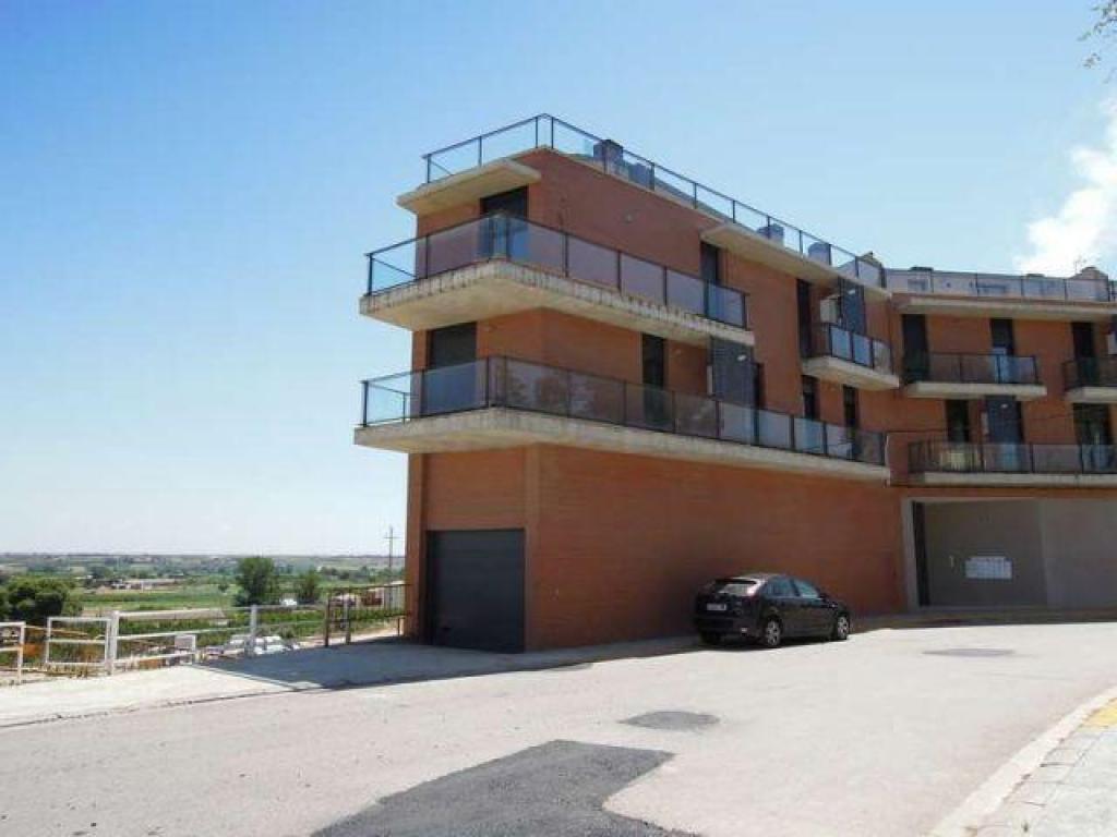 Build-to-Rent in Vilanova de la Barca, Lérida for sale Primary Photo- Image 1 of 2