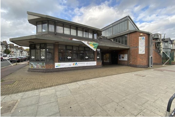 1 Toronto Av, London for sale - Primary Photo - Image 1 of 1